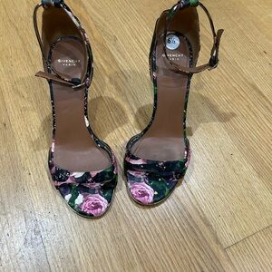 Givenchy Floral Women's Heels - Pink and Black